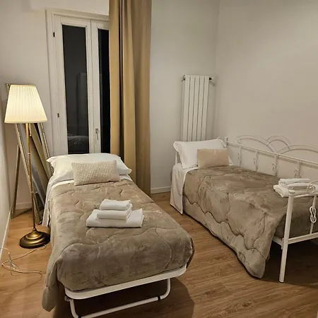 公寓 Casa A - Giardino E 3 Posti Auto In Cortile *